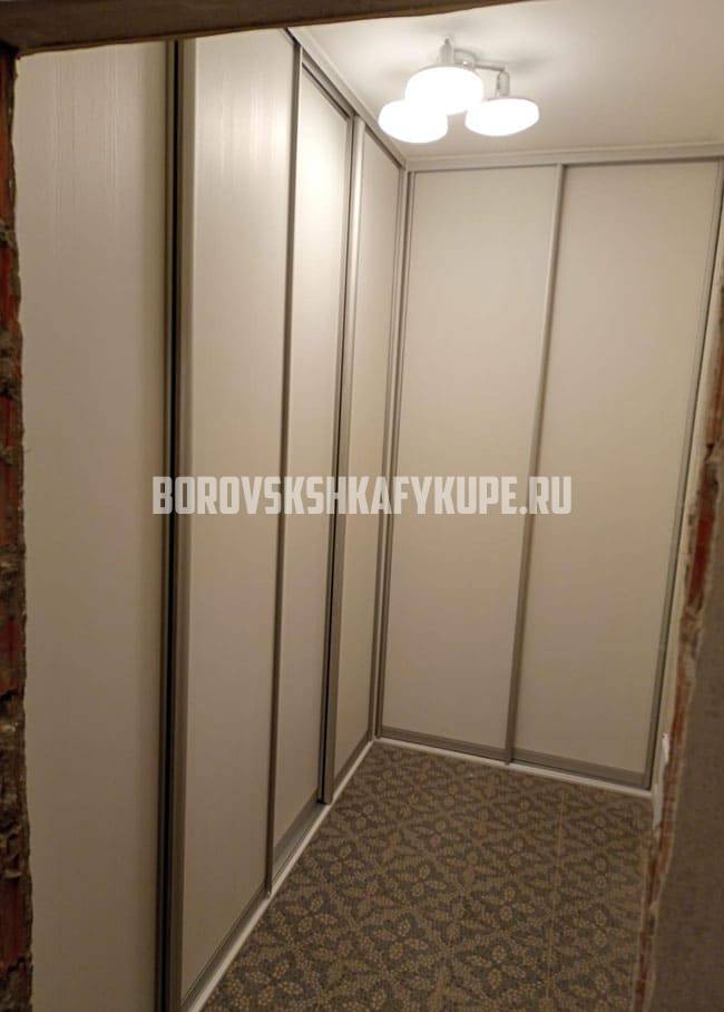 Шкафы угловые Боровск